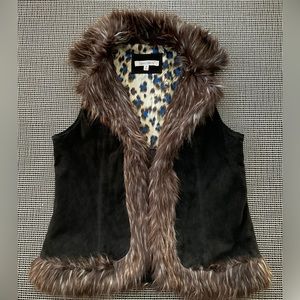 NWOT Black Suede Vest with Faux Fur Trim